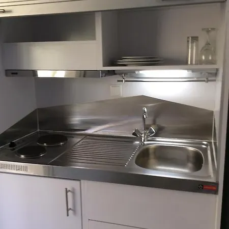 Sailinn Mykonos * אורנוס